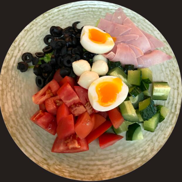 Salată bulgărească 350g — Corina Caffe