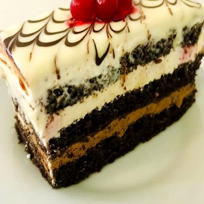 Mousse mixt — prăjitură de la Corina Caffe